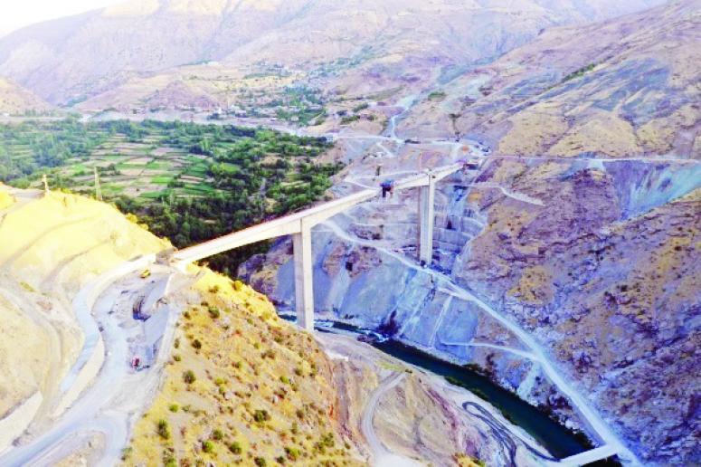 Türkiye'nin en yüksek köprüsü olacak