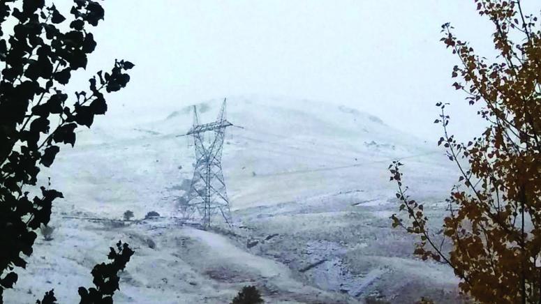 Erek Dağı'na yılın ilk karı düştü