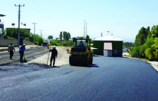 Tuşba'daki mahalleler sıcak asfaltla buluştu