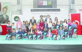 'Hayata Smaç' projesiyle 2 bin öğrenci sporla tanıştı...