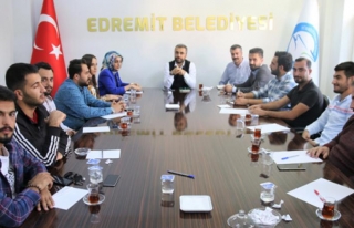 Edremit'te Gençlik Kurulu ilk toplantısını gerçekleştirdi