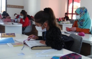 Bostaniçi Eğitim Köşkü’nde geleceğe hazırlanıyorlar