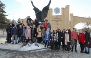 Başkaleli öğrencilere Erzurum gezisi
