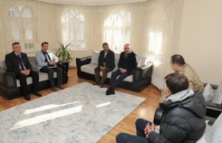Başkan Vekili Aydın'dan, şehit ailelerine ziyaret...