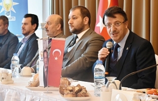 Türkmenoğlu: Büyük projelere imza atıldı