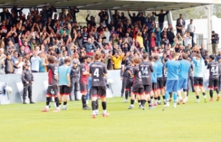 Vanspor'da 13 futbolcunun sözleşmesi sona erdi