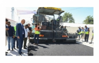 Başkan Vekili Aydın, asfalt çalışmalarını inceledi