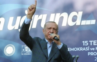 Erdoğan: Son sözü top tüfek değil, iman, yürek,...