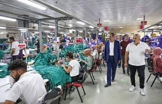 Başkan Tanış, fabrikada incelemelerde bulundu