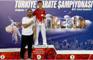 Vanlı Karateci Emirhan dünya şampiyonasına katılacak