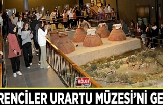 Öğrenciler Urartu Müzesi’ni gezdi