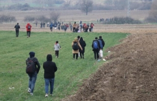 Mülteciler akın akın gitmeye başladı