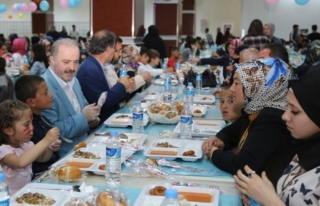 Tuşba'da, 'Dünya Yetimler Günü' iftar etkinliği…