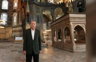 Cumhurbaşkanı Erdoğan Ayasofya Camii'nde incelemelerde...