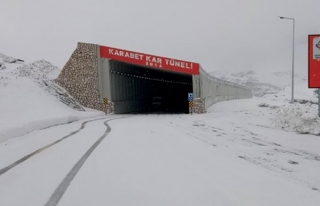 Karabet'te kar yağışı...