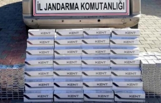 Muradiye'de 2 bin 440 paket sigara ele geçirildi