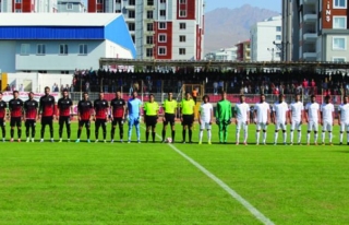 B. B.Vanspor ile Diyarbekirspor'un büyük maçına...