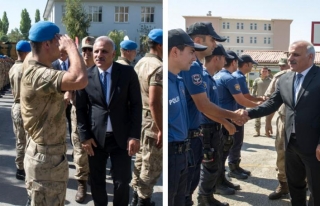 Vali Zorluoğlu, asker ve polislerle bayramlaştı
