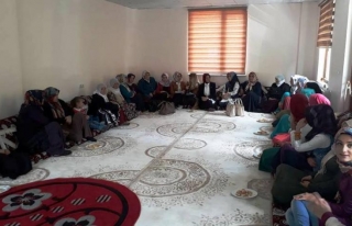 AK Parti Bahçesaray Kadın Kolları Mülakatı yapıldı