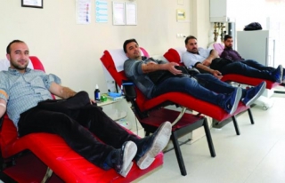 Van'daki Alperenler kan bağışında bulundu