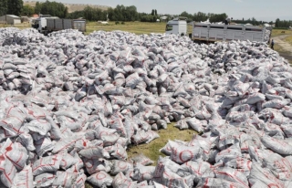 Erciş'te 24 bin aileye 32 bin ton kömür yardımı