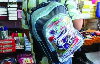 Bakan Selçuk, okul çantası seçilirken dikkat edilmesi...
