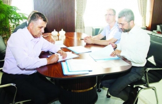 Edremit'te toplu iş sözleşmesi imzalandı