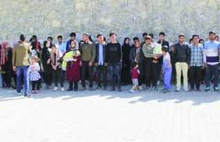 Başkale'de 115 düzensiz göçmen yakalandı