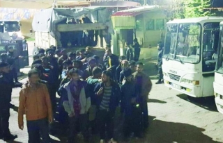Edremit'te 113 düzensiz göçmen yakalandı