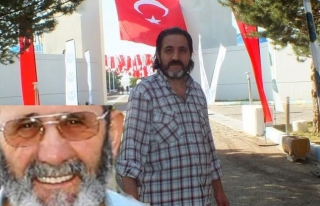 Gazeteci Akyüz, babasını kaybetti