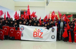 Van'daki öğrenciler İstanbul ve Çanakkale yolcusu
