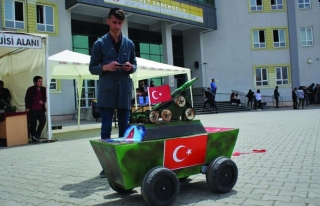 Lise öğrencisi 'insansız mini tank' tasarladı 