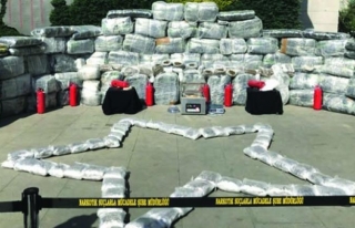 İstanbul'da 1 ton 881 kilo uyuşturucu ele geçirildi