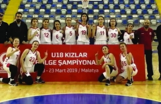 Bayan Basketbol takımı Türkiye şampiyonasında...