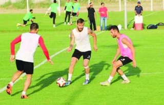 B.Vanspor hazırlık maçlarına devam ediyor