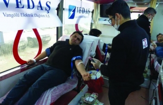 VEDAŞ çalışanlarından Kızılay'a kan bağışı…