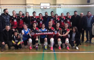 Büyükşehir'in kadın voleybol takımı play-off'ta…