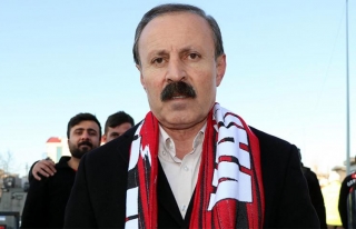 Vanspor Başkanı Yenitürk: İstifaları kabul etmedik