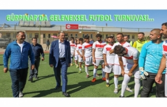Gürpınar'da geleneksel futbol turnuvası start aldı
